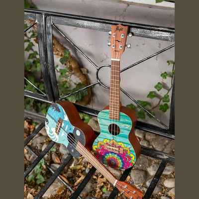 Flight AUC-33 Two Seasons Concert Ukulele met Spruce Top, Sapele Body en Aquila Nylgut Snaren